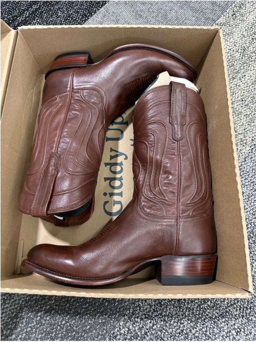 Tecovas The Cartwright
Cowboy Boots Hazelnut - 9.5D - Picture 2 of 7